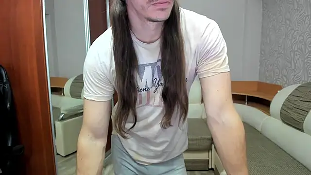 Snapshot of Marrymepls chatting on October 23, 9:24 pm Marrymepls online show from October 23, 9:24 pm