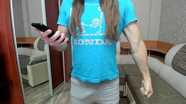 Snapshot of Marrymepls chatting on November 2, 5:21 am Marrymepls online show from November 2, 5:21 am