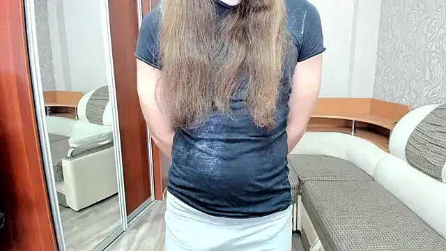 Snapshot of Marrymepls chatting on November 3, 4:58 am Marrymepls online show from November 3, 4:58 am