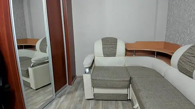 Snapshot of Marrymepls chatting on November 12, 2:01 am Marrymepls online show from November 12, 2:01 am