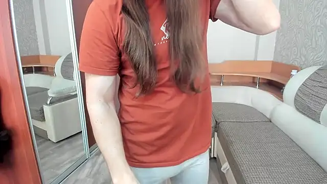 Snapshot of Marrymepls chatting on November 17, 3:56 am Marrymepls online show from November 17, 3:56 am