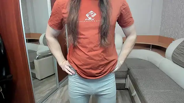 Snapshot of Marrymepls chatting on December 4, 8:28 pm Marrymepls online show from December 4, 8:28 pm