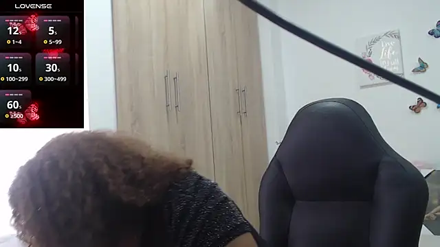 BustyMilf  online show from February 23, 12:27 pm