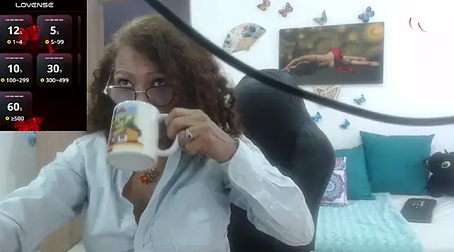 BustyMilf  online show from March 10, 1:21 pm