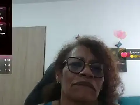 BustyMilf  online show from March 14, 6:39 pm