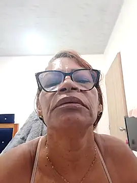 BustyMilf  online show from September 18, 12:51 pm