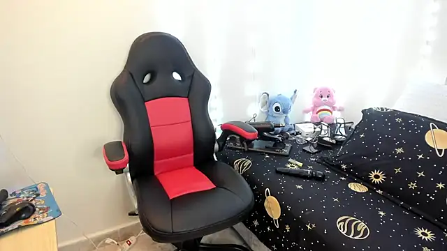 Snapshot of elise_mouris chatting on October 11, 3:06 am elise mouris online show from October 11, 3:06 am