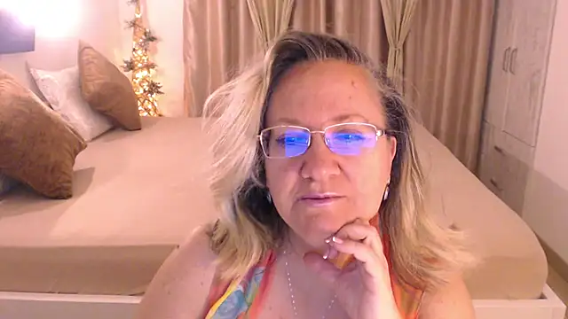 Raisshy online show from March 6, 4:30 am