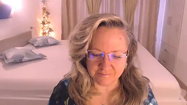 Raisshy online show from November 14, 7:18 am