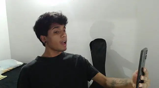 stevenosori online show from February 13, 12:46 am