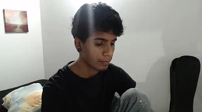 stevenosori online show from February 15, 1:31 am