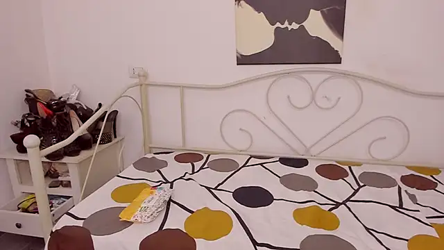 Snapshot of jessystarr chatting on October 1, 1:28 pm jessystarr online show from October 1, 1:28 pm