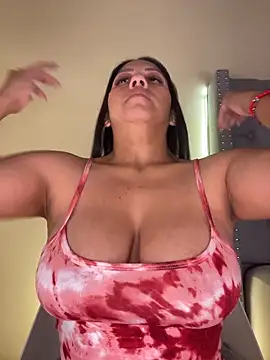 KIARAPRETTY online show from January 15, 2:38 am