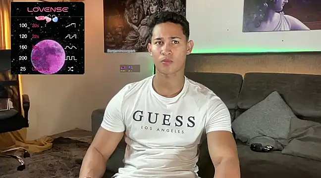 BenjaminCooperk online show from March 12, 9:03 pm