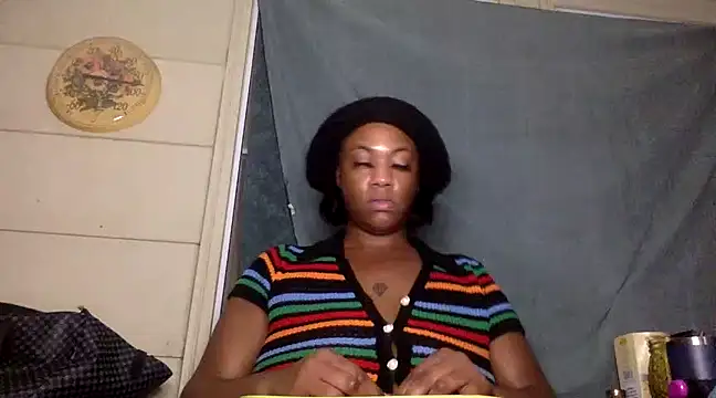 AlexaTheSlut online show from December 11, 2:19 am