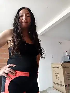 katifoxx online show from February 3, 4:52 pm