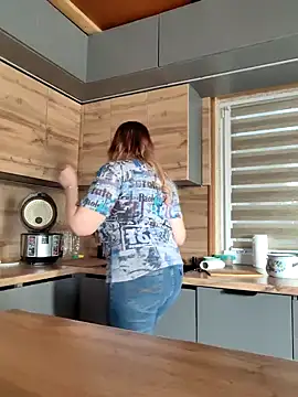 FreeMyFire online show from February 11, 7:02 am