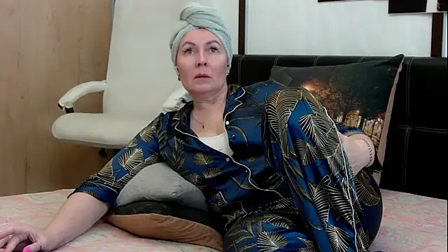 FreeMyFire online show from May 25, 2:28 am