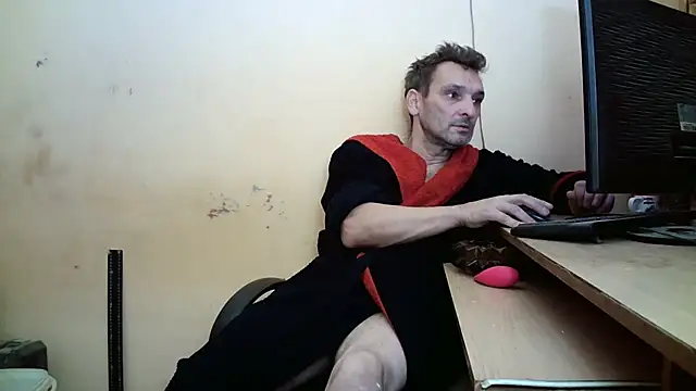 dundyFocus online show from November 2, 1:57 pm