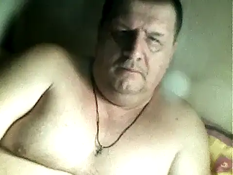 Vyrtous579 online show from February 26, 3:32 am