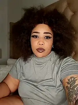 Snapshot of CAMMII_ chatting on December 30, 2:09 am CAMMII online show from December 30, 2:09 am