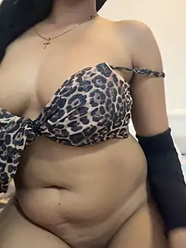 angelwavy online show from March 8, 2:04 am