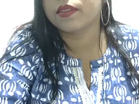 Snapshot of ROSEE_MERRYYYY chatting on December 24, 1:28 pm ROSEE MERRYYYY online show from December 24, 1:28 pm
