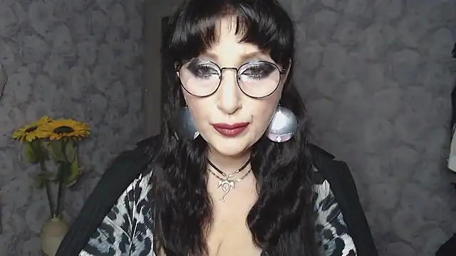 Aziza1 online show from March 7, 3:49 pm