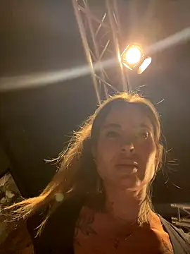 Etwas neugierig online show from September 24, 3:04 pm