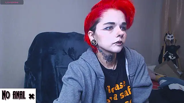 Dark  Elf online show from December 6, 10:30 pm