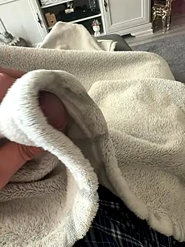 frechsein online show from December 1, 1:38 pm