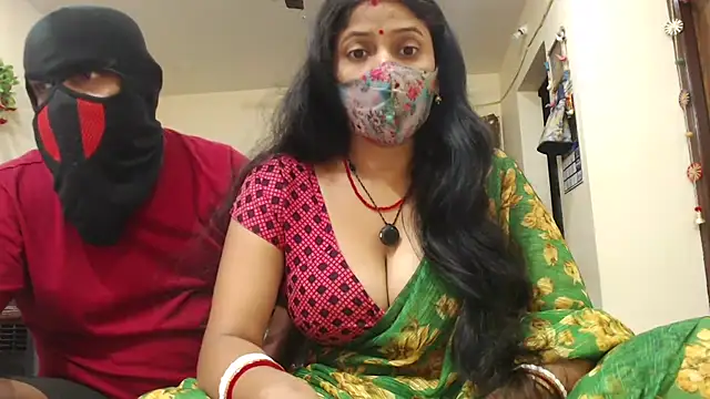 Elina Raj online show from March 10, 6:01 pm