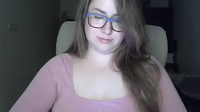 SeasonalSomeone online show from June 27, 10:26 pm