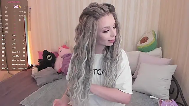 youreyesrgasm online show from February 11, 8:26 am