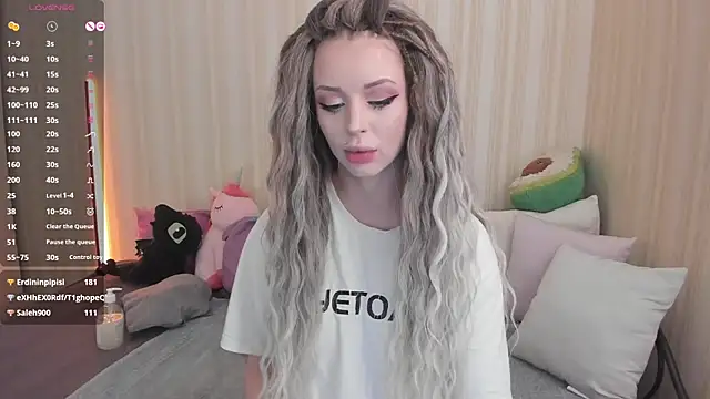 youreyesrgasm online show from February 13, 8:27 am