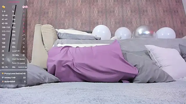 youreyesrgasm online show from March 17, 11:31 am