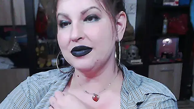 piticaforever online show from March 18, 4:59 pm