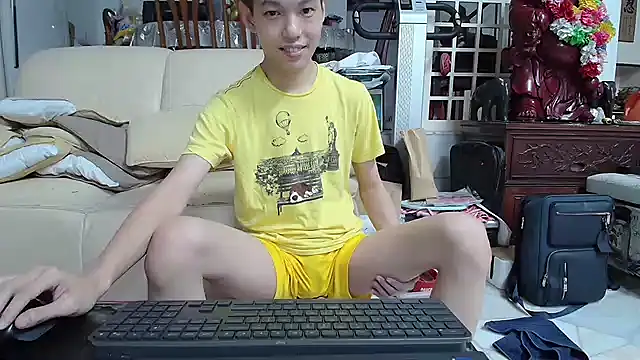 andrewooi online show from January 18, 11:00 pm