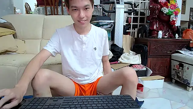 andrewooi online show from February 13, 9:17 pm