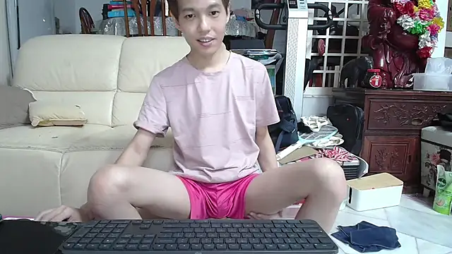 andrewooi online show from March 8, 2:19 pm