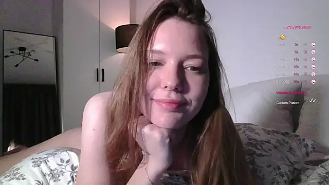 Hit-girl- online show from March 19, 7:38 pm