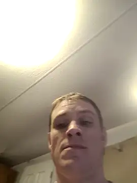 Snapshot of MaddyC6992 chatting on February 25, 12:04 pm MaddyC6992 online show from February 25, 12:04 pm