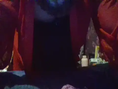 Snapshot of Myckeul chatting on October 8, 5:05 am Myckeul online show from October 8, 5:05 am