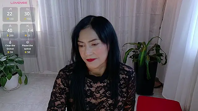  steffy  online show from June 4, 9:32 pm