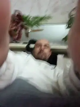 spidrman8 online show from February 11, 11:37 am