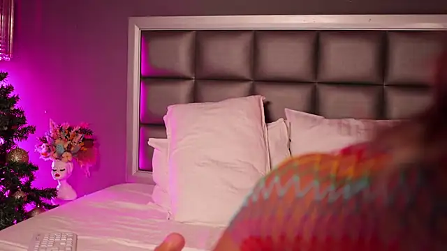 Rachel Quinn  online show from December 30, 11:04 am