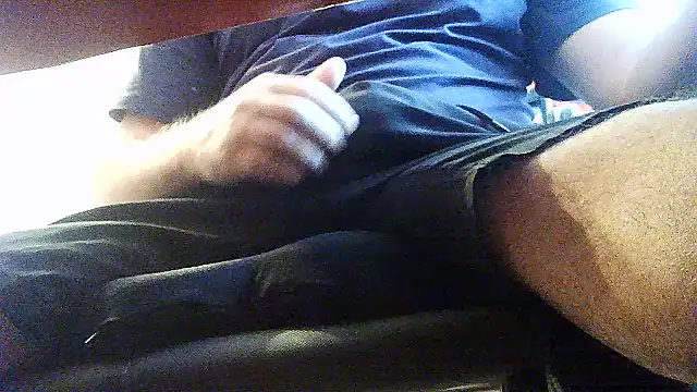 Snapshot of opreatiby chatting on October 13, 11:32 am opreatiby online show from October 13, 11:32 am