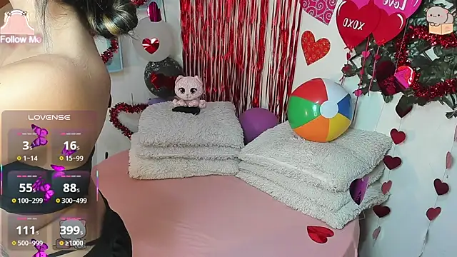 DestinyHills online show from February 23, 12:02 pm