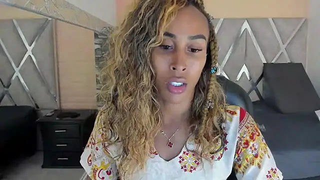 CarameloCeron online show from February 19, 6:10 pm