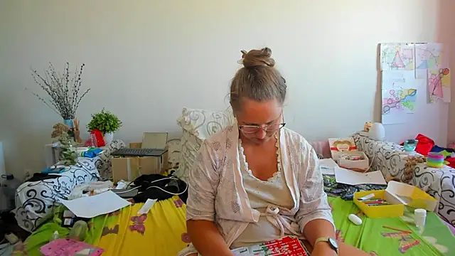 IamYourNarcotic online show from September 25, 12:09 pm